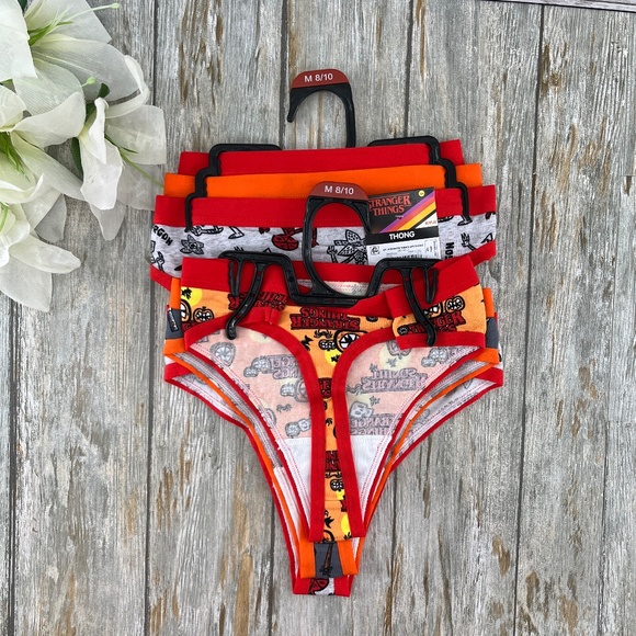 Stranger Things Halloween Thong Panties Underwear 2, 3-Packs Size M - Picture 2 of 7
